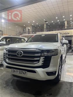 تويوتا لاندكروزر